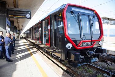 Milan Metro side