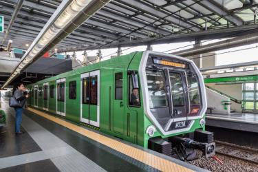 Milan Metro side